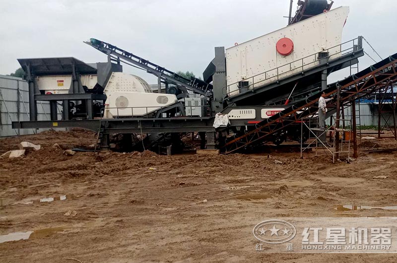 移動式重錘破處理建筑垃圾現場 移動式重錘破處理建筑垃圾現場