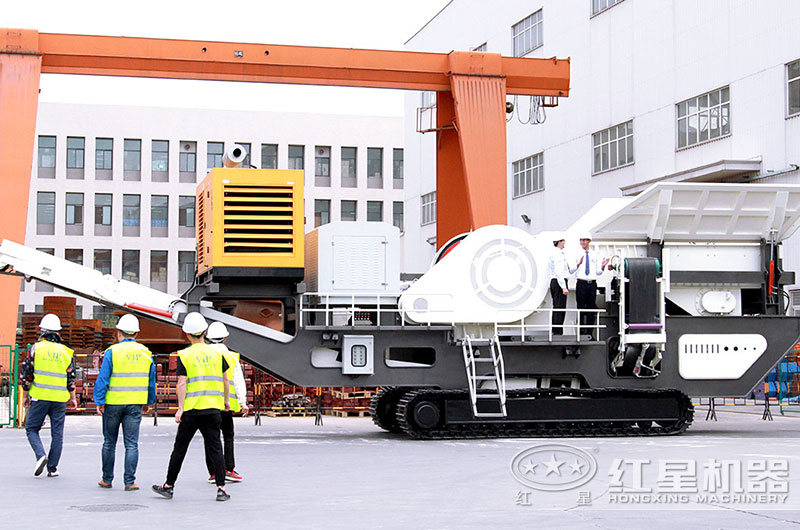 用戶來(lái)廠考察，有業(yè)務(wù)經(jīng)理現(xiàn)場(chǎng)報(bào)價(jià)